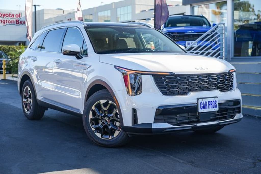 New 2026 Kia Sorento S SUV