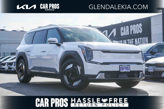 2026 Kia EV9 Wind AWD's photo