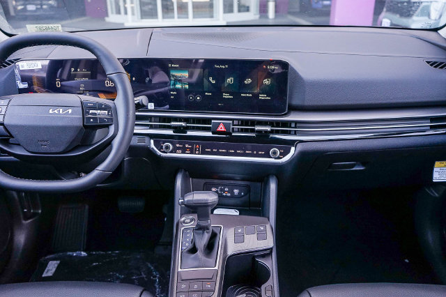 2026 Kia Sportage photo 5