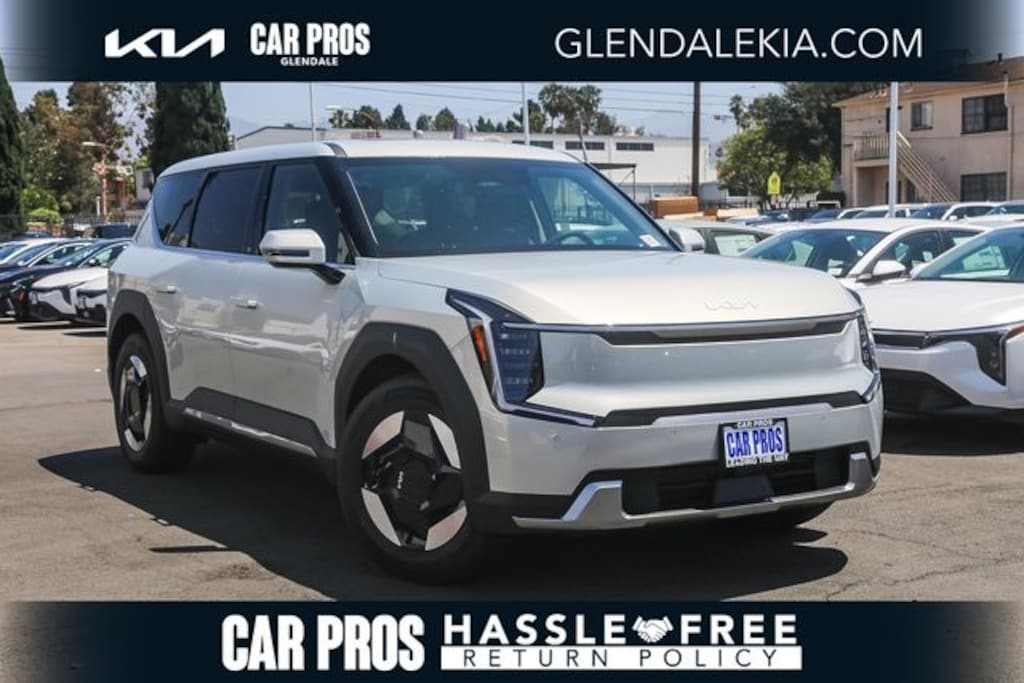 New 2026 Kia EV9 Light Long Range SUV