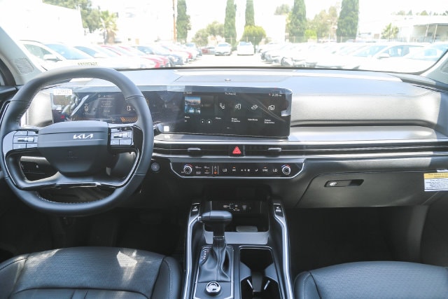 2026 Kia Sorento photo 4