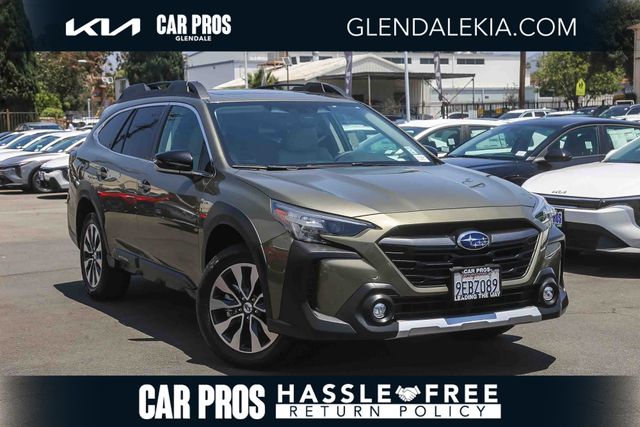 2023 Subaru Outback Limited's photo