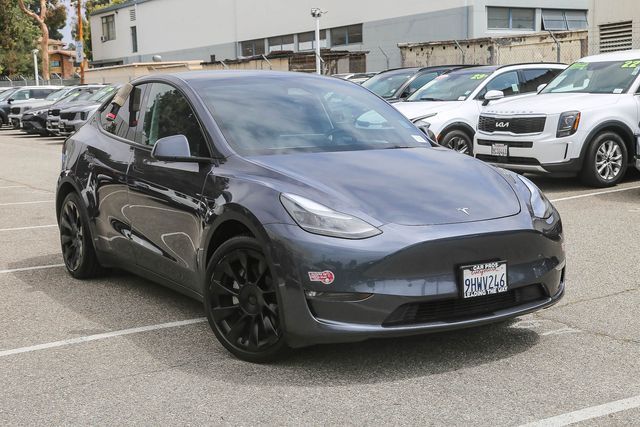 Used 2023 Tesla Model Y Long Range with VIN 7SAYGDEE3PF862833 for sale in Glendale, CA