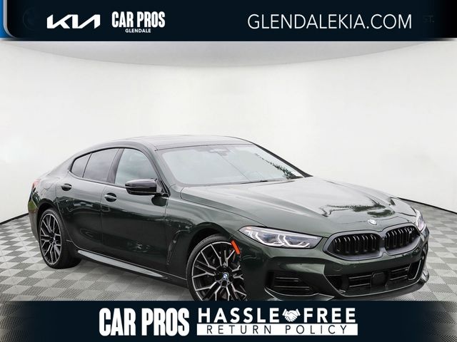 2026 BMW M850i