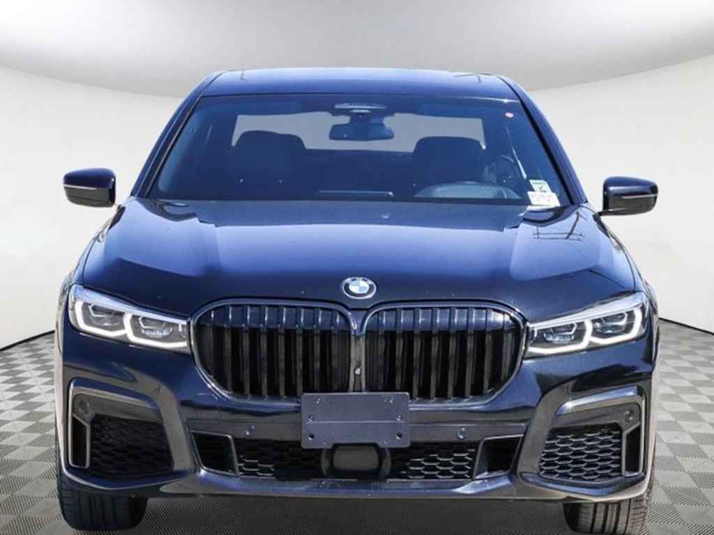 Used 2022 BMW 750i xDrive Sedan
