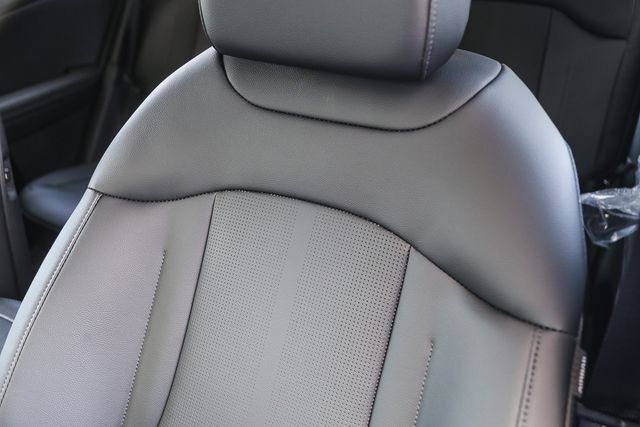2026 Kia Sportage EX - Photo 26