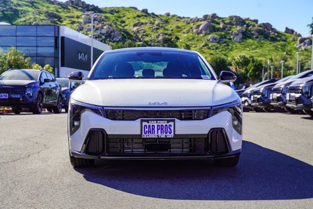 New 2026 Kia K4 GT-Line Sedan