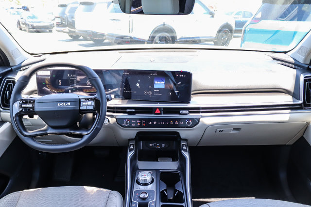 2026 Kia Sorento photo 4
