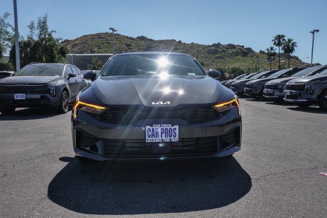 2026 Kia K5 photo 2