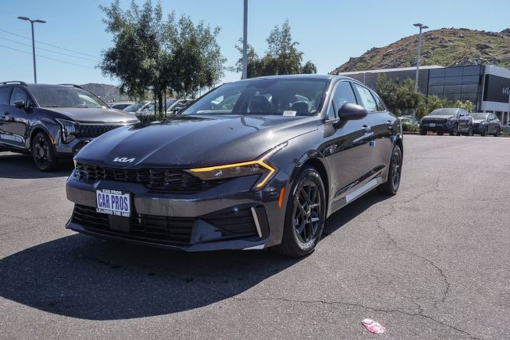 New 2026 Kia K5 LXS Sedan