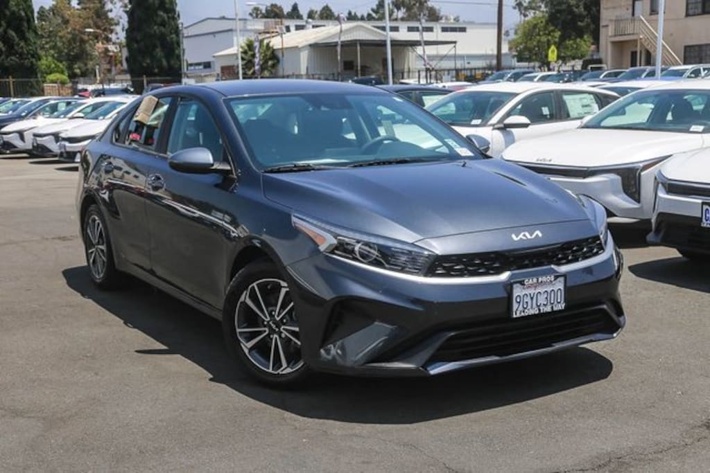 Certified 2023 Kia Forte LXS Sedan