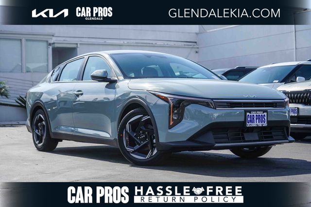2026 Kia K4 EX AT's photo