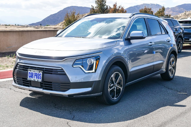 2026 Kia Niro photo 3