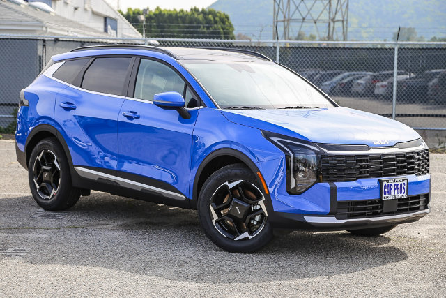 New 2026 Kia Sportage EX SUV