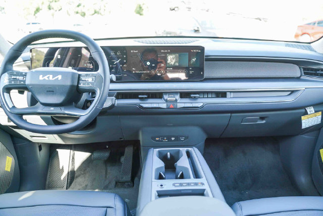 2026 Kia EV9 photo 5