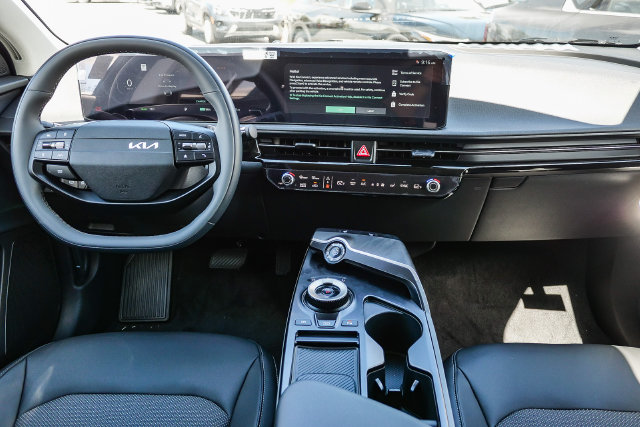 2026 Kia EV6 photo 4