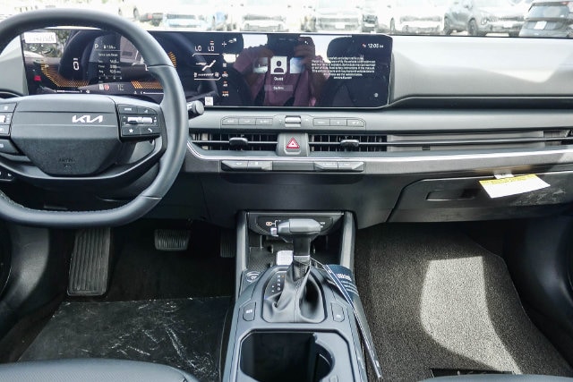 2026 Kia K4 photo 5