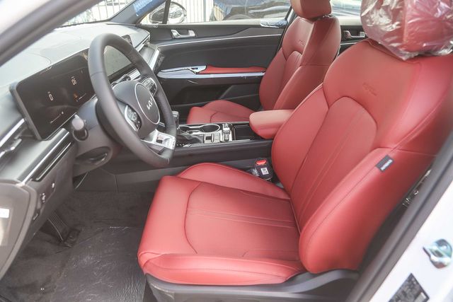 2026 Kia K5 GT-Line - Photo 10