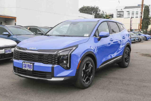 2026 Kia Sportage photo 3