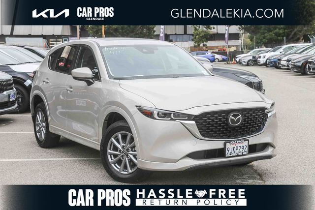 2024 Mazda CX-5 S Preferred package Auto AWD's photo
