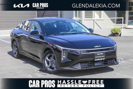 2025 Kia K4 LXS Sedan