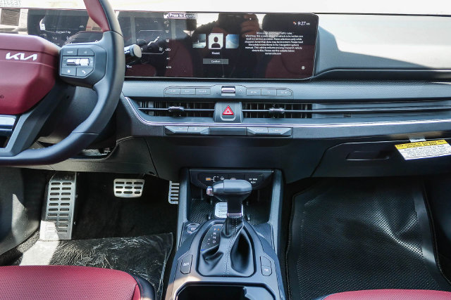 2026 Kia K4 photo 5