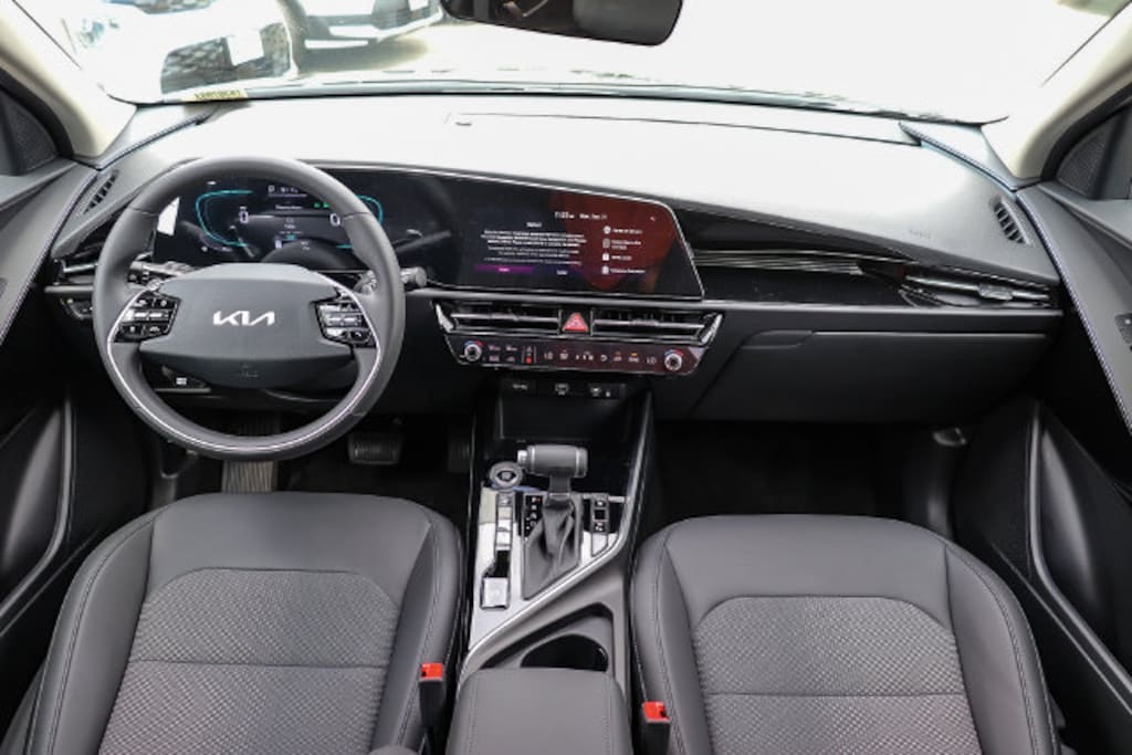 New 2026 Kia Niro EX SUV