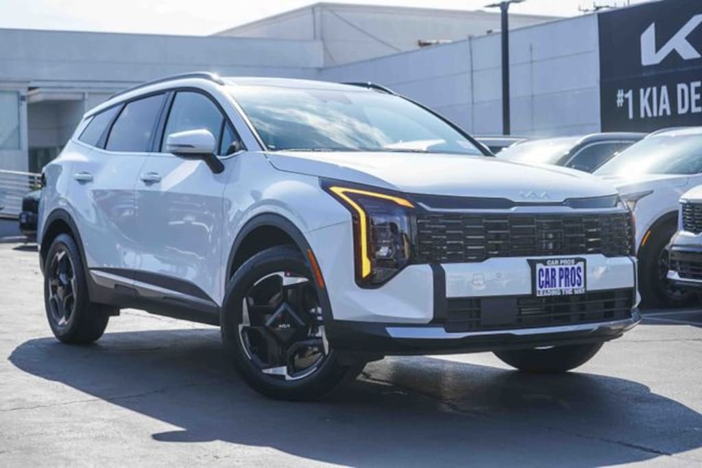New 2026 Kia Sportage Hybrid EX SUV