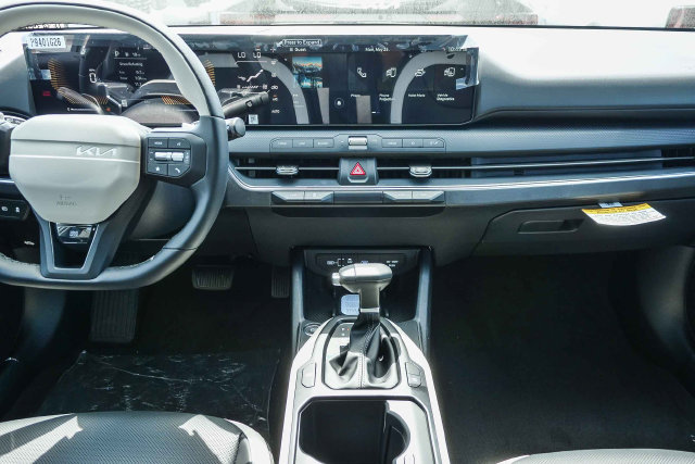 2026 Kia K4 photo 5