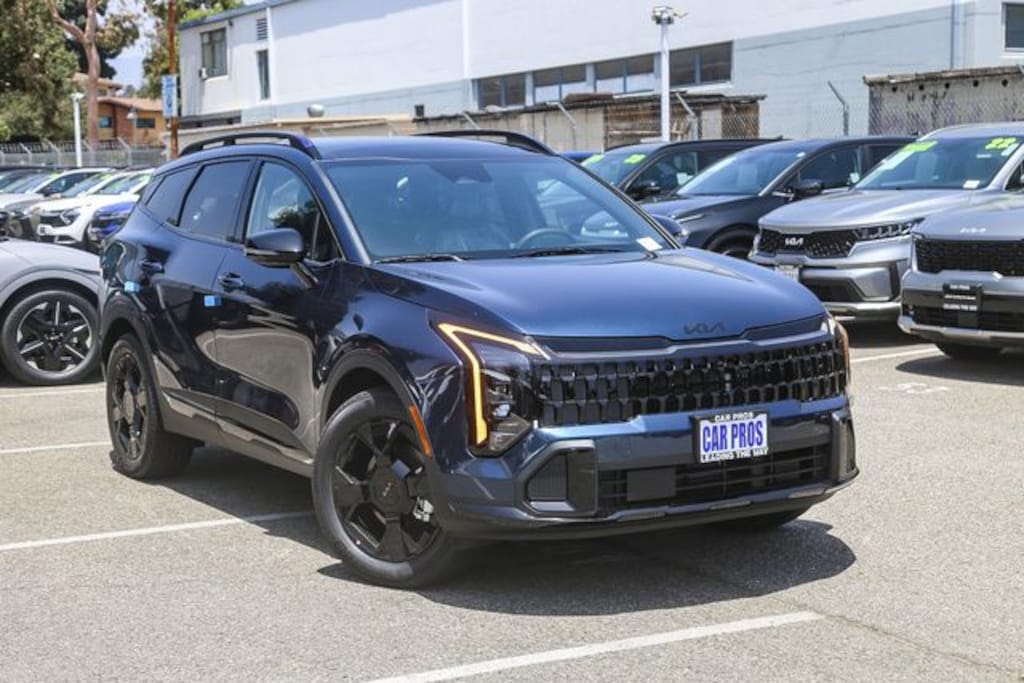 New 2026 Kia Sportage Plug-In Hybrid X-Line SUV