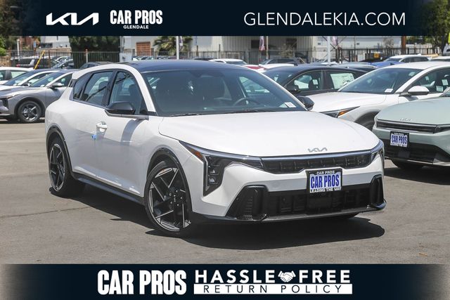 2026 Kia K4 GT-Line AT Hatchback's photo