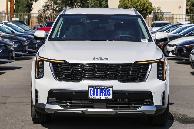 2026 Kia Sorento photo 2