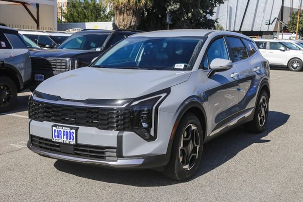 New 2026 Kia Sportage EX SUV