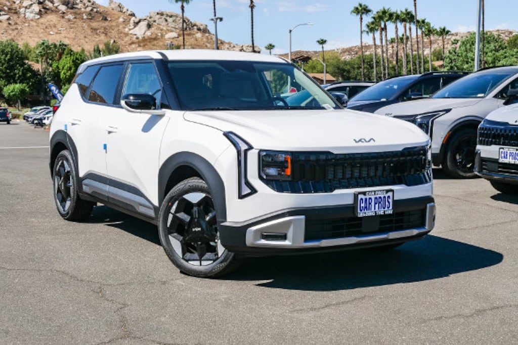 New 2027 Kia Seltos S SUV
