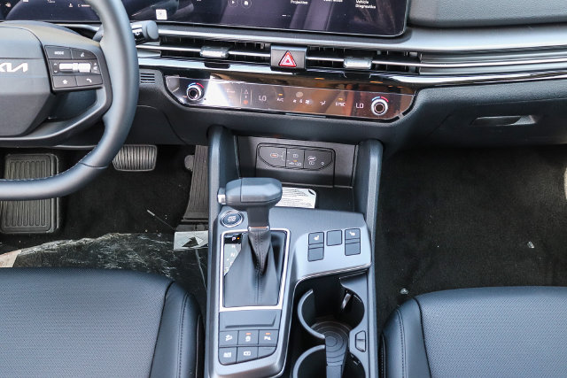 2026 Kia Sportage photo 5