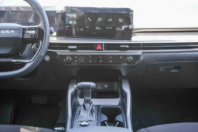 2026 Kia Sorento photo 5