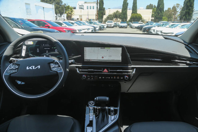 2026 Kia Niro photo 4