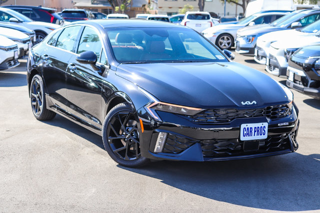 2027 Kia K5 GT-Line — photo 1 of 24