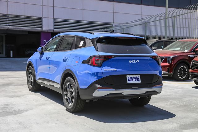 2026 Kia Sportage EX - Photo 15