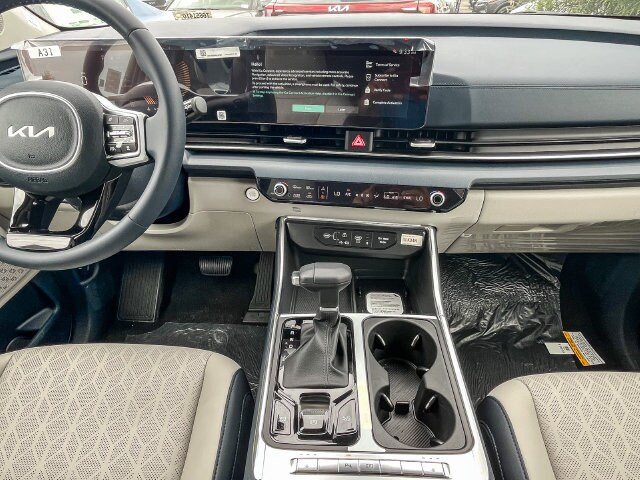 2026 Kia Carnival photo 5
