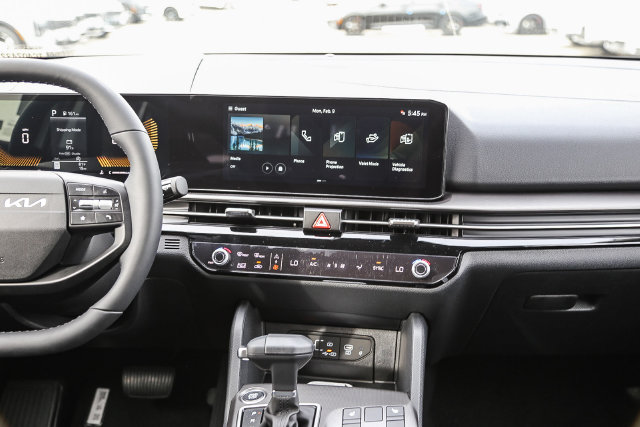 2026 Kia Sportage photo 5
