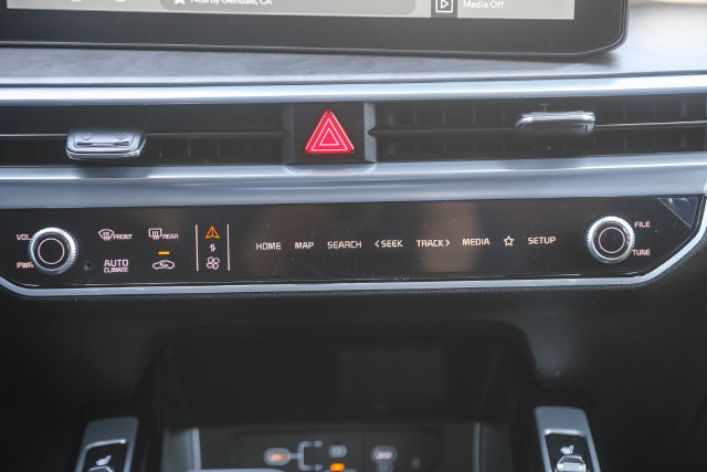 2026 Kia Sorento photo 5