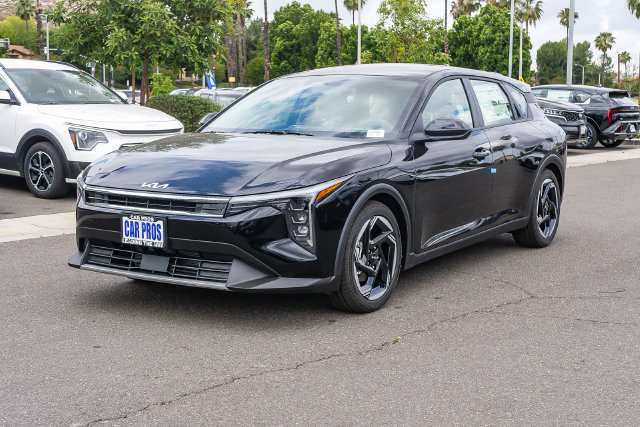 2026 Kia K4 photo 3