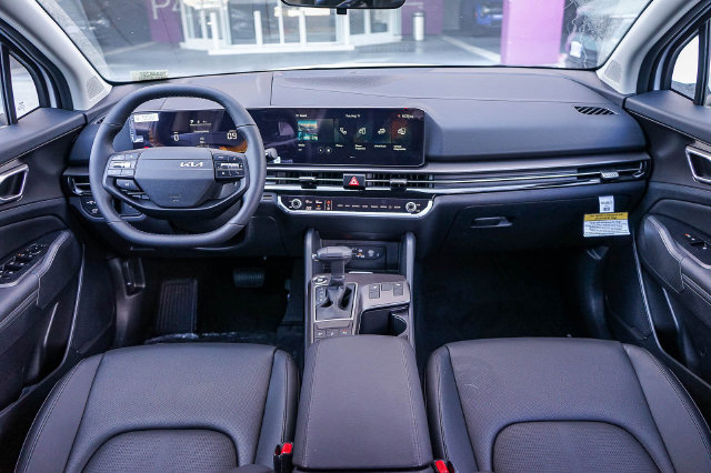 2026 Kia Sportage photo 4