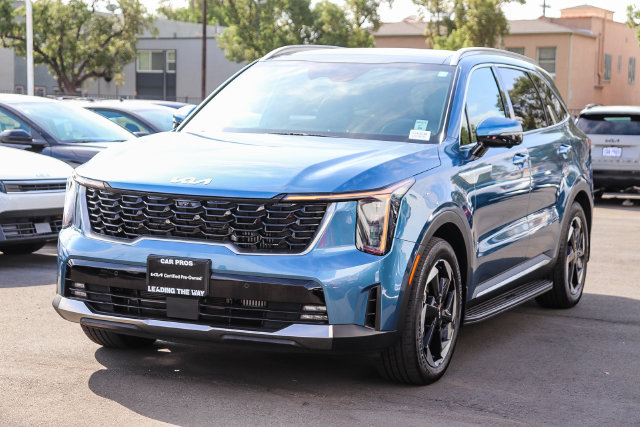 Certified 2025 Kia Sorento Hybrid SX Prestige SUV