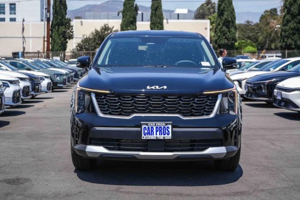 New 2026 Kia Sorento LX SUV