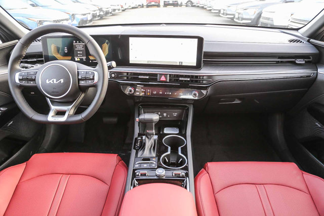 2026 Kia K5 photo 5