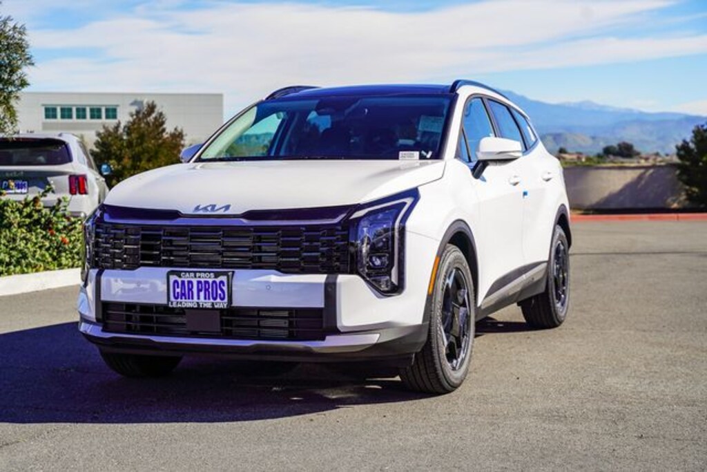 New 2026 Kia Sportage EX SUV