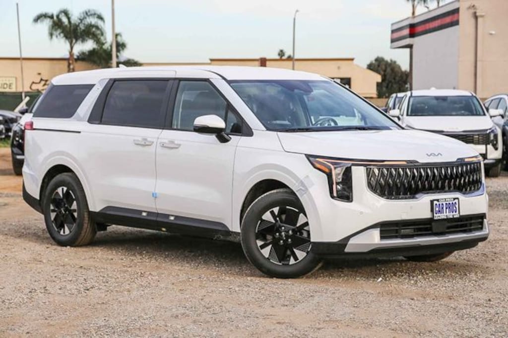 New 2026 Kia Carnival Hybrid LXS Van Passenger Van