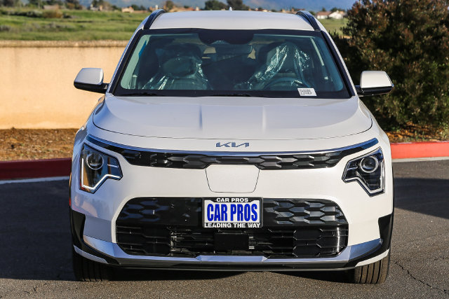 2026 Kia Niro photo 3